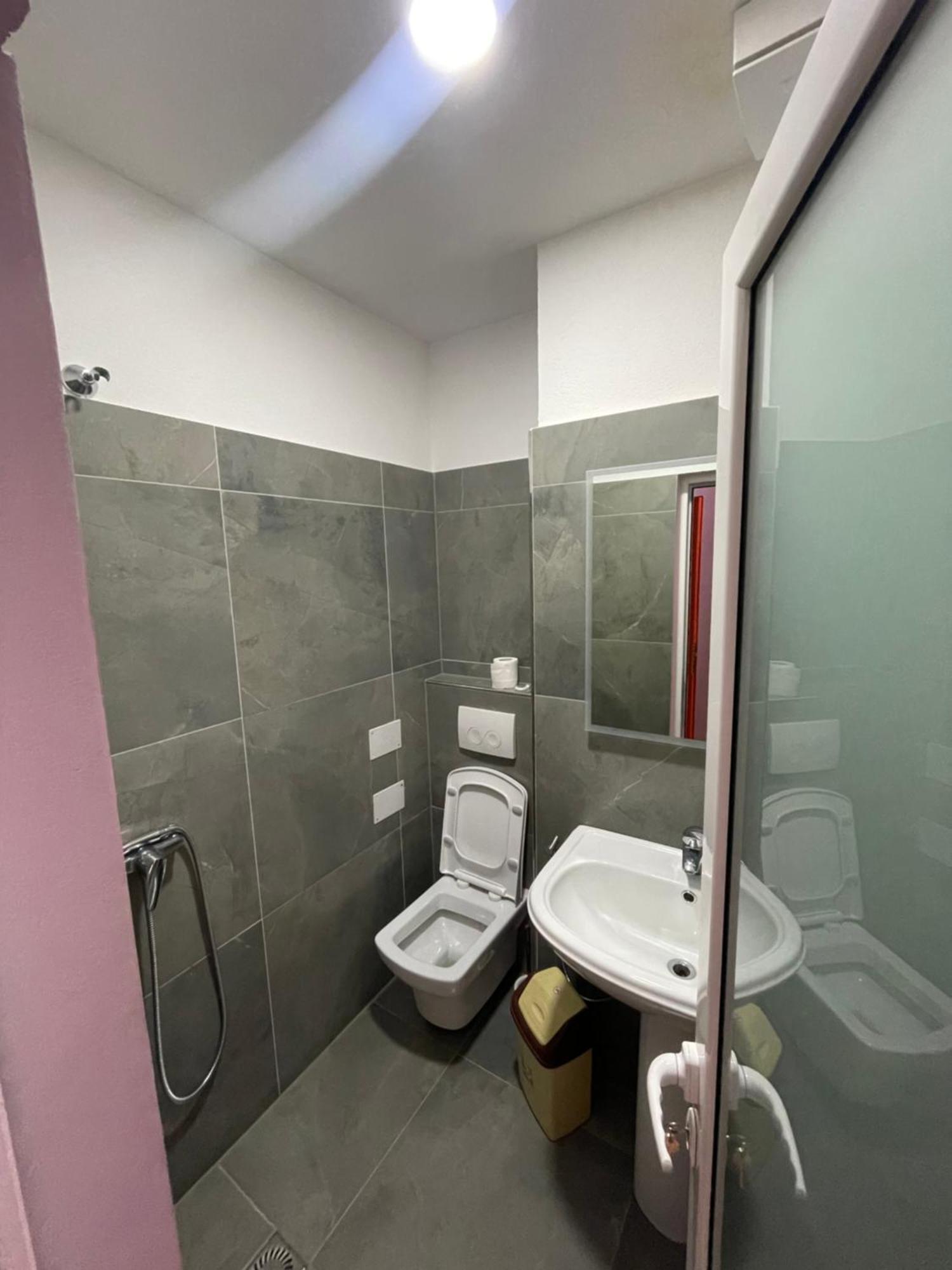 Lura Hotel Fushe-Lure Zewnętrze zdjęcie