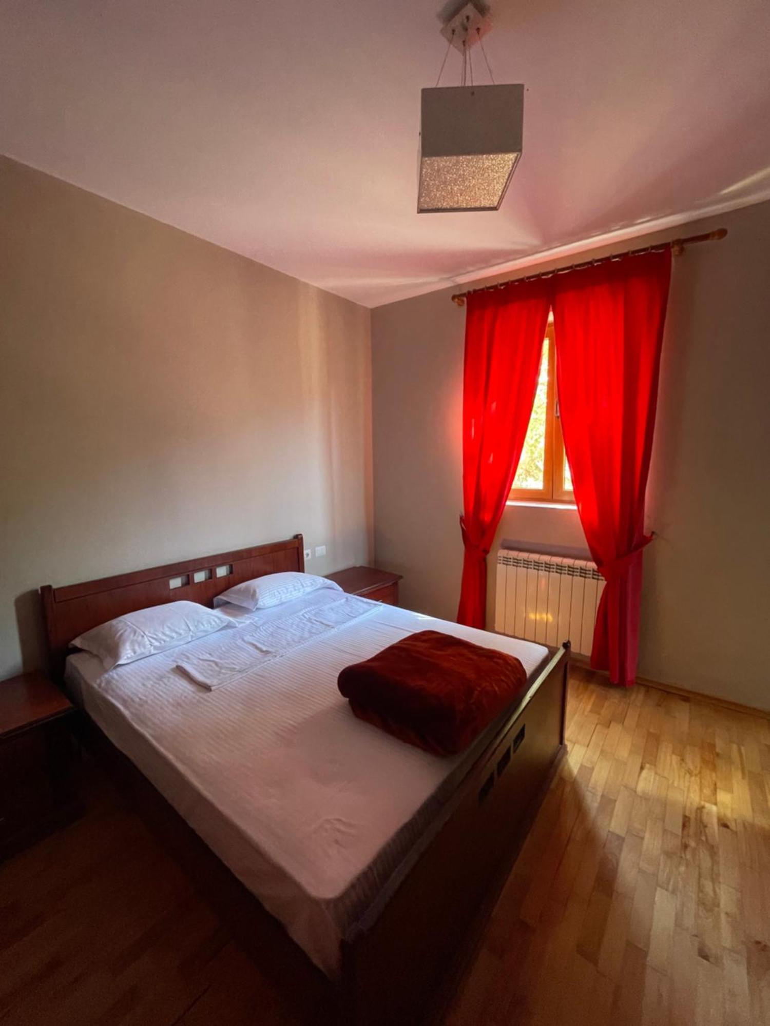 Lura Hotel Fushe-Lure Zewnętrze zdjęcie