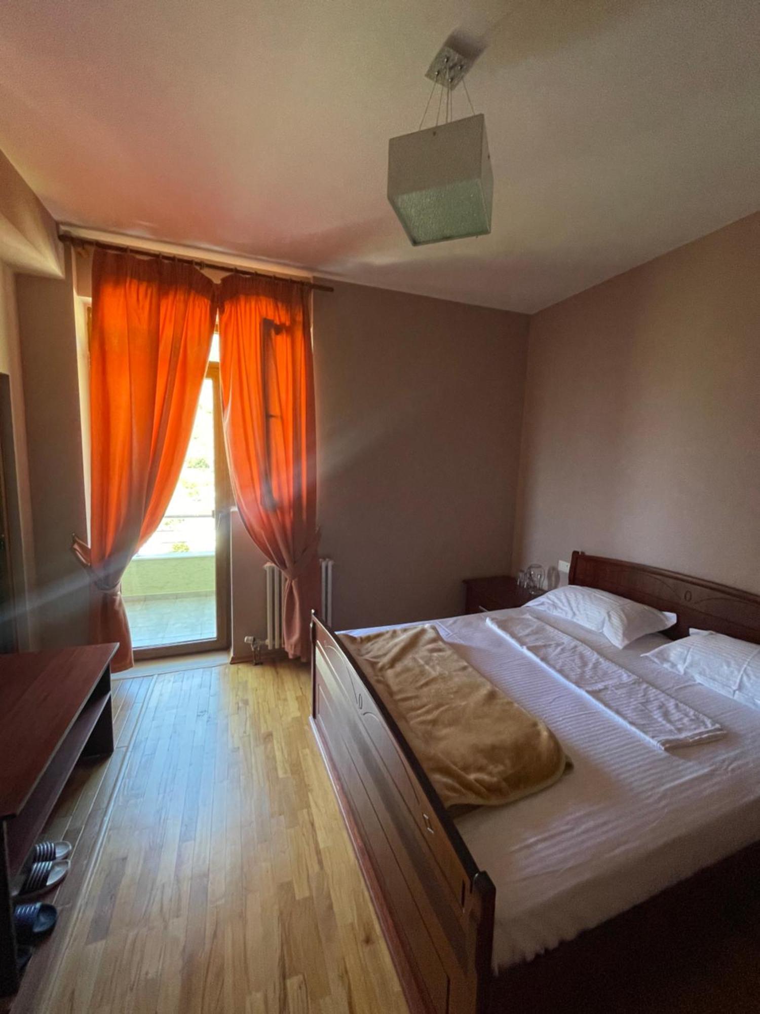 Lura Hotel Fushe-Lure Zewnętrze zdjęcie