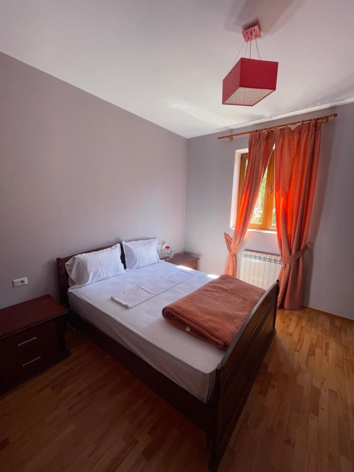 Lura Hotel Fushe-Lure Zewnętrze zdjęcie