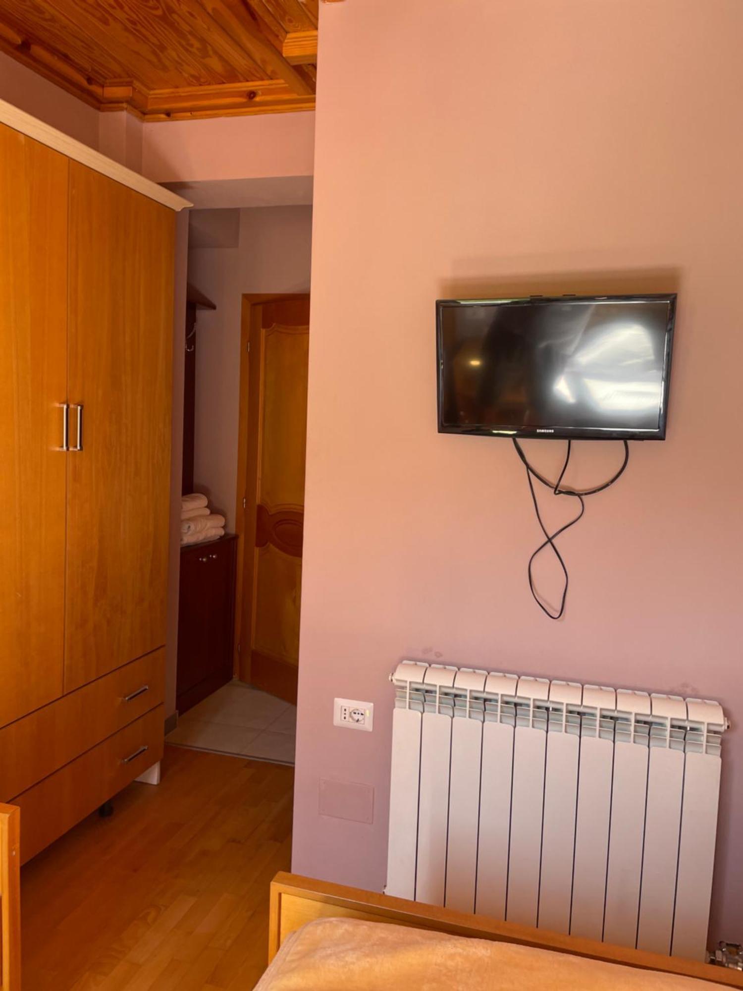 Lura Hotel Fushe-Lure Zewnętrze zdjęcie